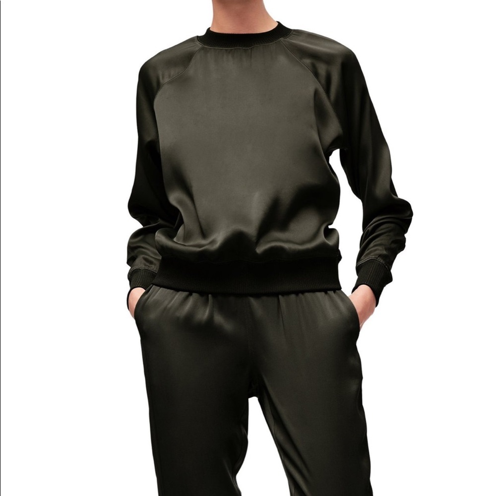 NWT Good American Satin Joggers set